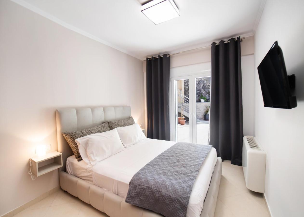 Peratzada Apartments Vasiliki  Ngoại thất bức ảnh