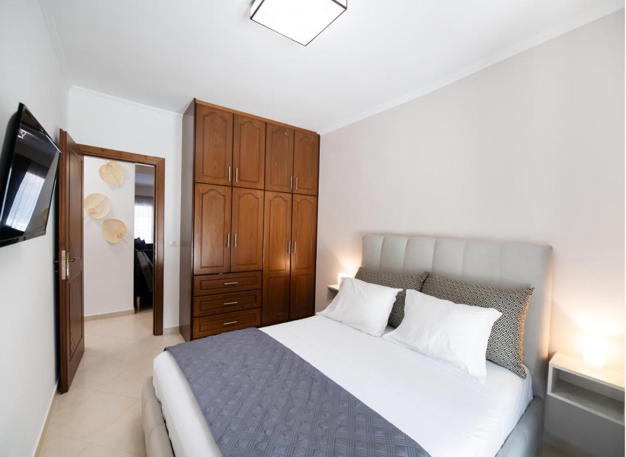Peratzada Apartments Vasiliki  Ngoại thất bức ảnh