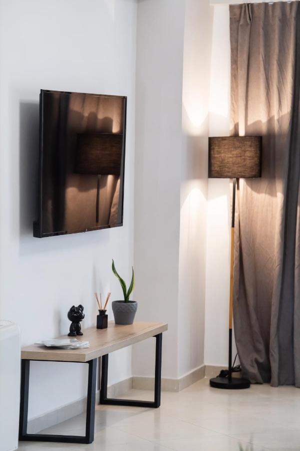 Peratzada Apartments Vasiliki  Ngoại thất bức ảnh